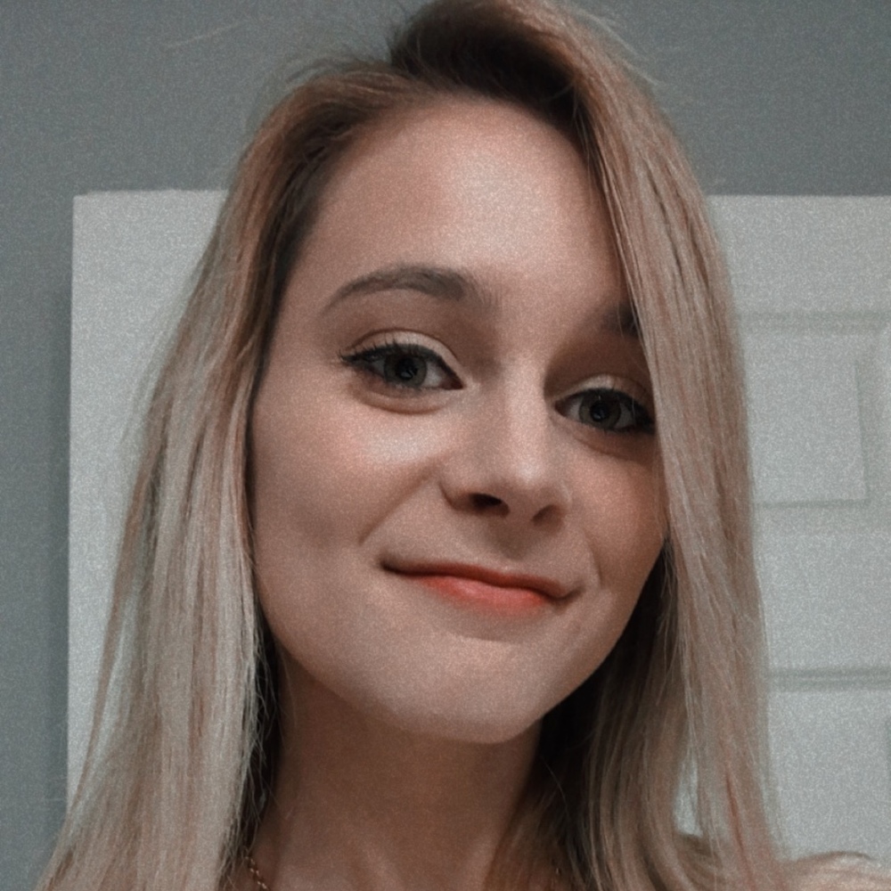 Meet your Posher, Beca